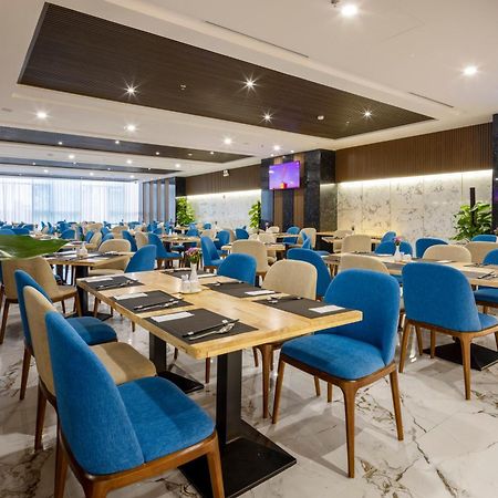 Hotel Miracle Luxury Nha Trang Esterno foto