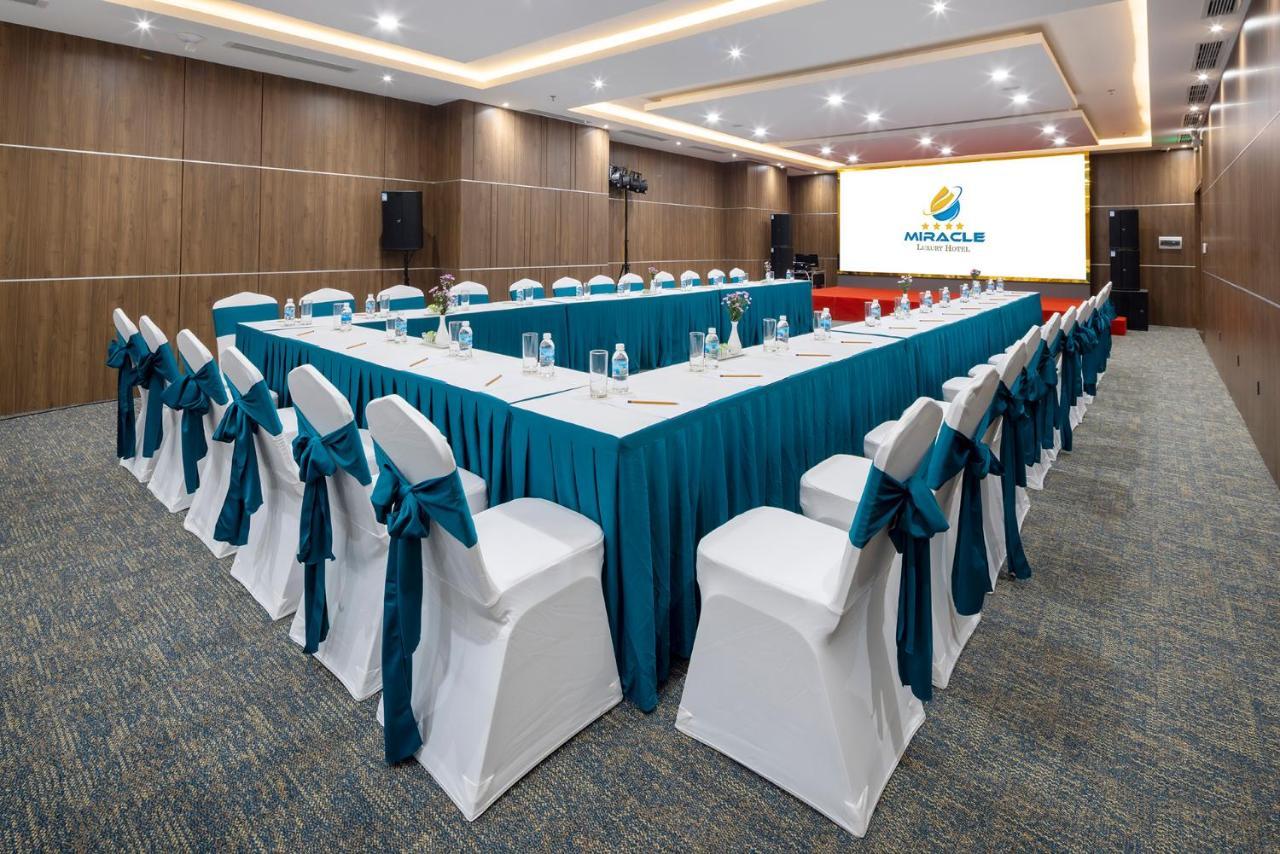 Hotel Miracle Luxury Nha Trang Esterno foto