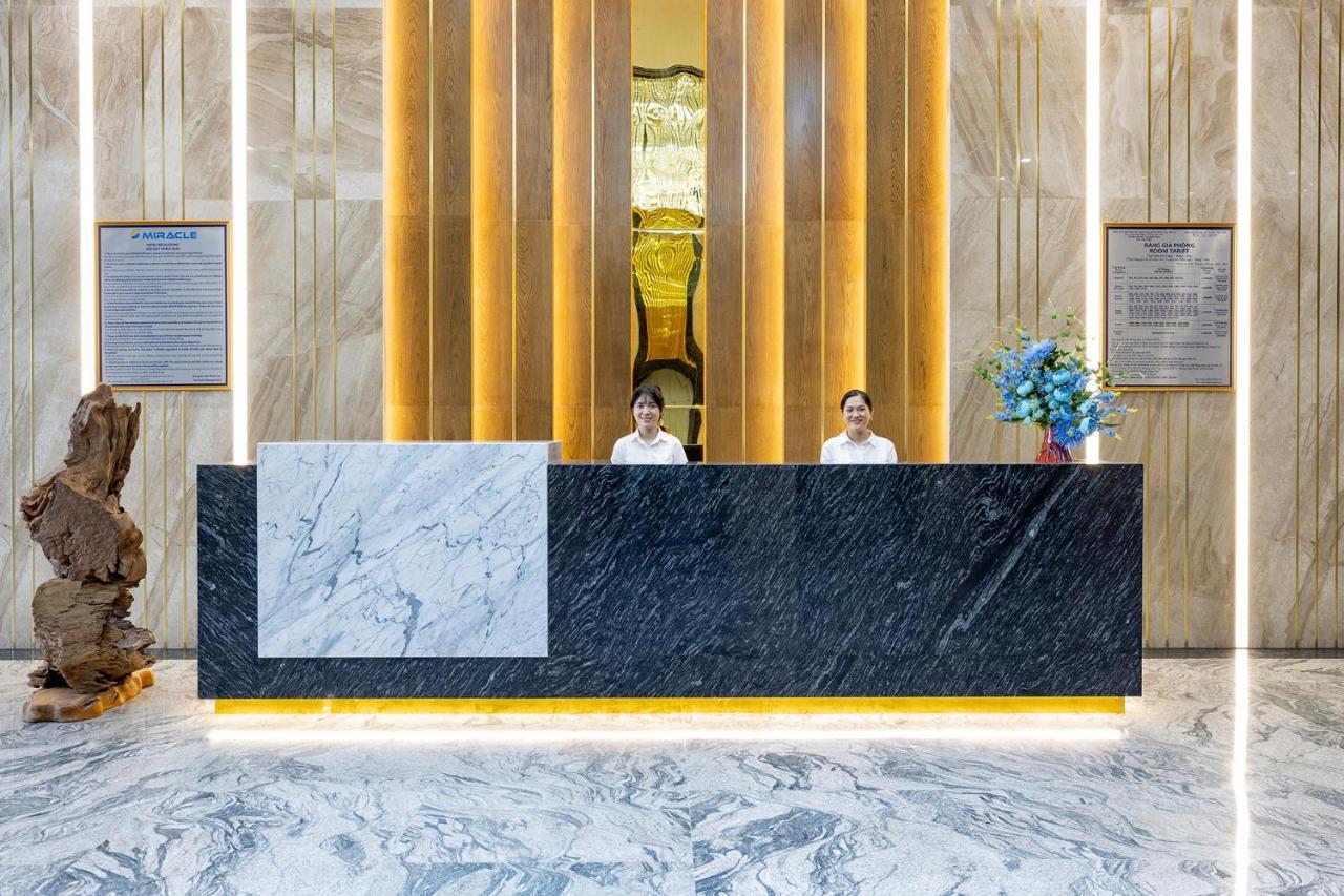 Hotel Miracle Luxury Nha Trang Esterno foto