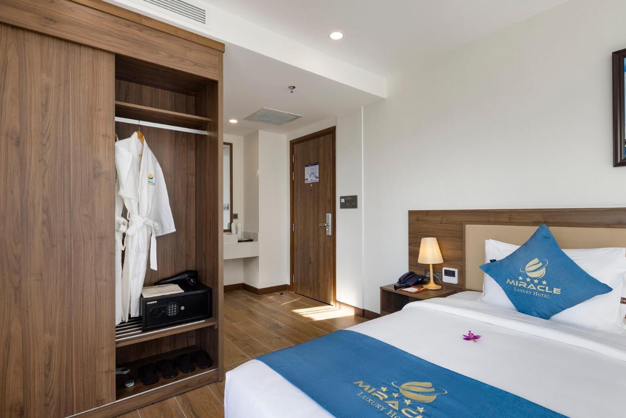 Hotel Miracle Luxury Nha Trang Esterno foto