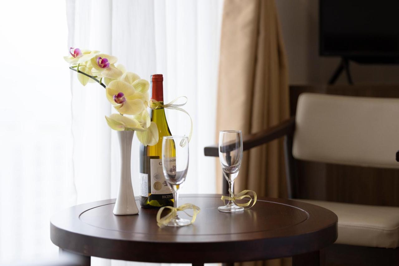 Hotel Miracle Luxury Nha Trang Esterno foto